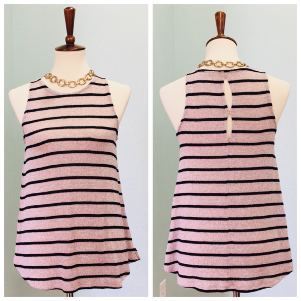 Old Navy • Striped Shell - Picture 3 of 7